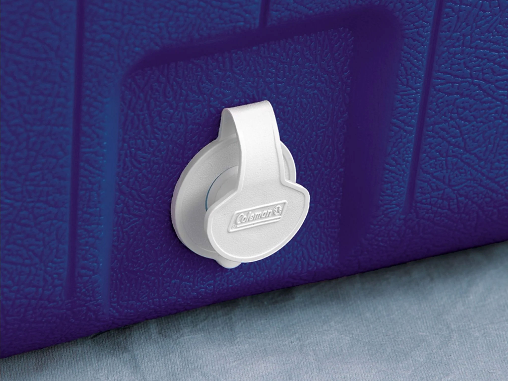 Thùng giữ lạnh Coleman 6240A718G 37.8 lít - Xanh