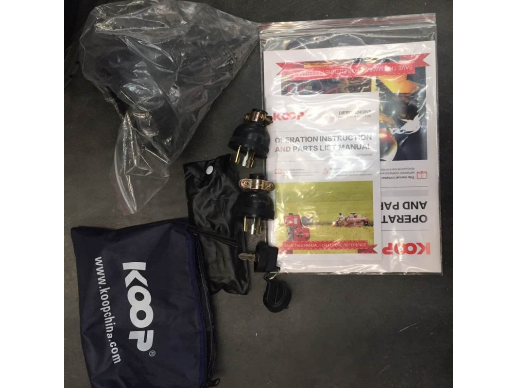 Máy phát điện chạy dầu 10KW Koop KDF12000XE 1 pha