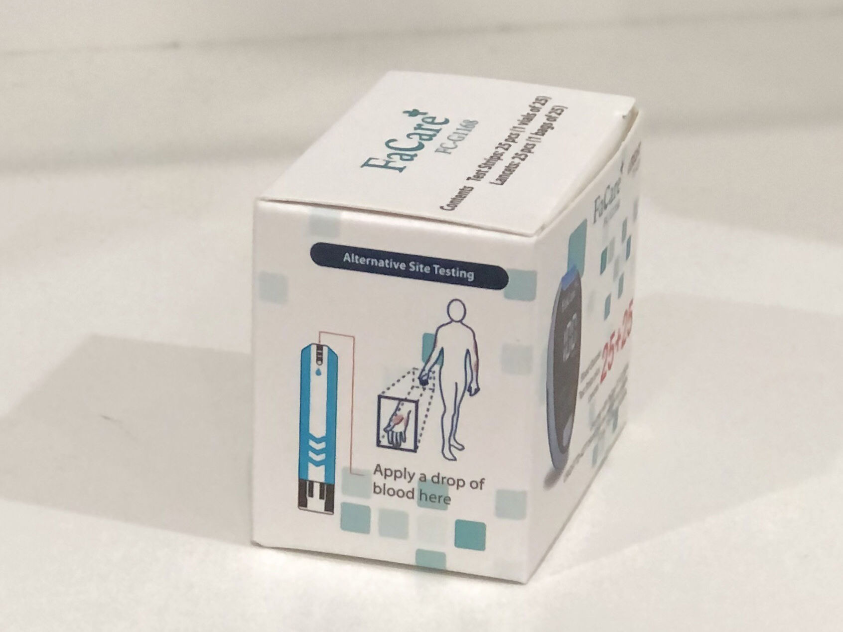 Hộp 25 que thử đường huyết (Glucose) và kim lấy máu cho máy đo đường huyết FC-G168 (TD-4277)