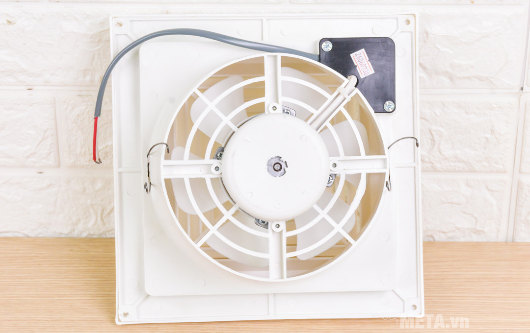 Quạt hút âm trần Vinawind QHT150-PN