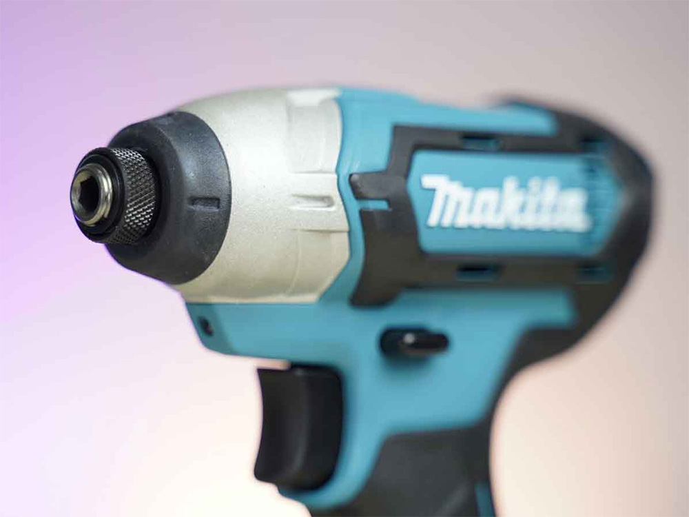 Bộ máy bắt vít dùng pin Makita CLX228S (HP333D TD110D)