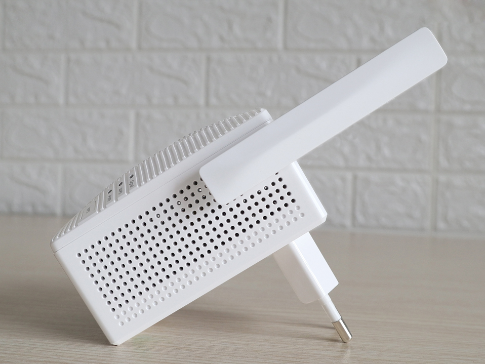 Bộ kích sóng wifi không dây tốc độ 300Mbps Tenda A301