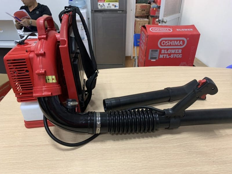Máy thổi lá Oshima MTL-57CC