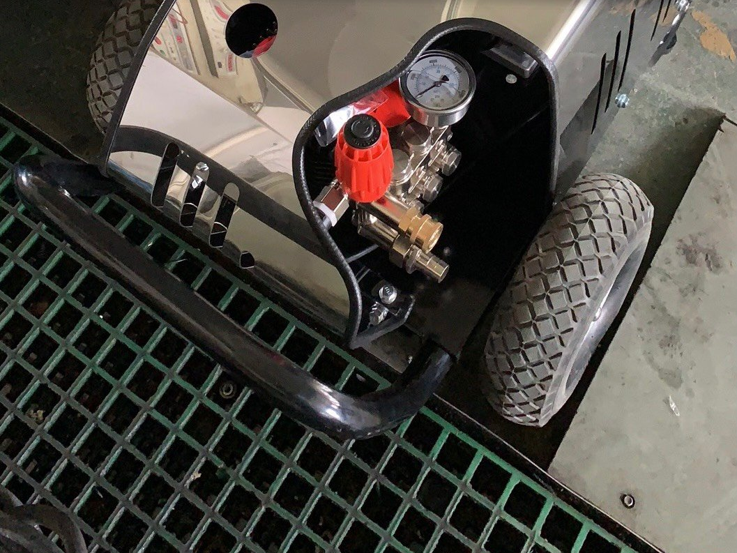 Máy rửa xe chính hãng Hiroma DHl-1312