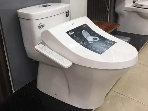 Bồn cầu nắp rửa điện tử Inax AC-900R CW-H18VN