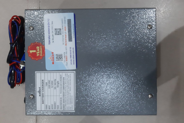 Sạc tăng giảm Robot 10A Classy