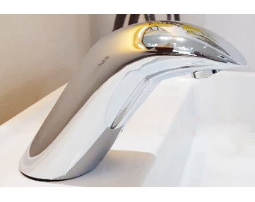 Vòi rửa cảm ứng Caesar A910