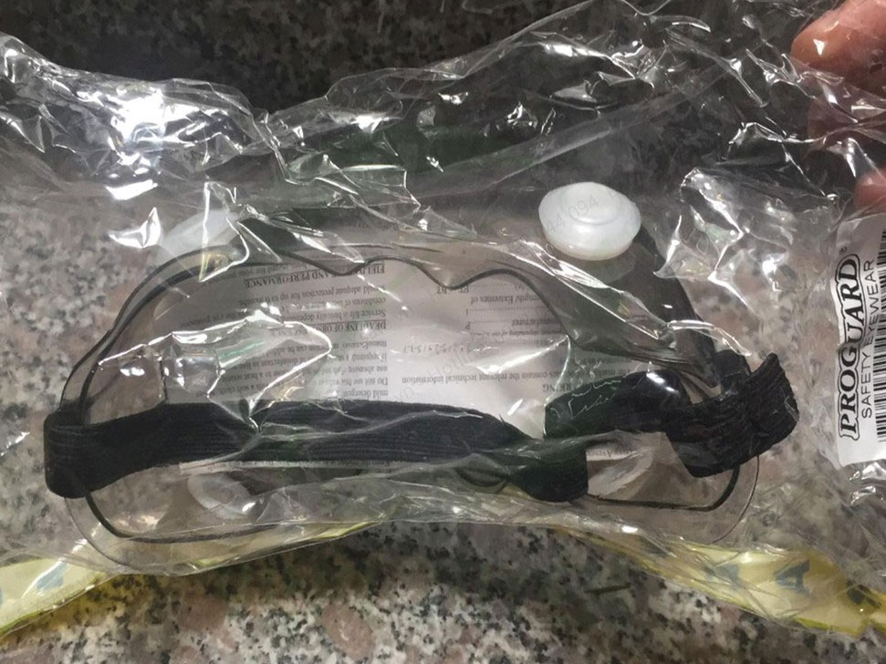 Kính bảo hộ chống hóa chất Proguard CLASSIX-AF