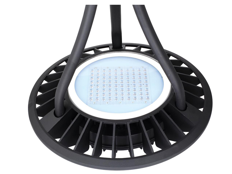 Đèn năng lượng mặt trời Solar CET-113-120W (chiếu sáng 200m2)