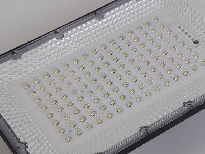 Đèn năng lượng mặt trời Solar CET-114B-60W (chiếu sáng 230m2, chưa gồm chân đế)