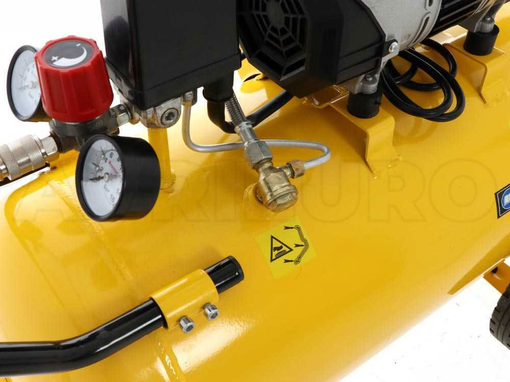 Máy nén khí không dầu 50 lít Stanley SXCMS1350HE