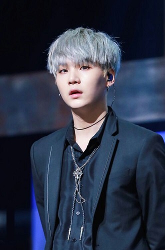 Hình ảnh Suga BTS cute, bị dìm, ngầu đẹp nhất - META.vn