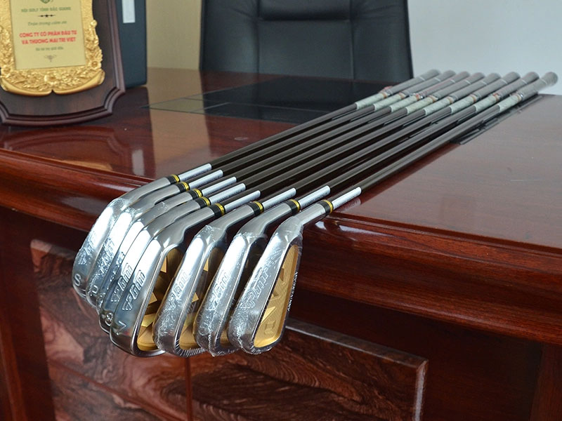 Bộ gậy golf nam cao cấp 10th Anniversary PGM MTG009 (13 gậy, 1 túi)