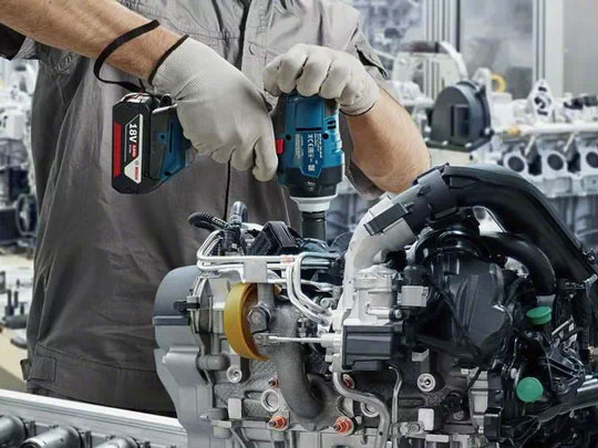 Thân máy vặn ốc dùng pin Bosch GDS 18V-400 - chưa pin sạc 06019K00K1