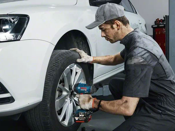 Thân máy vặn ốc dùng pin Bosch GDS 18V-400 - chưa pin sạc 06019K00K1