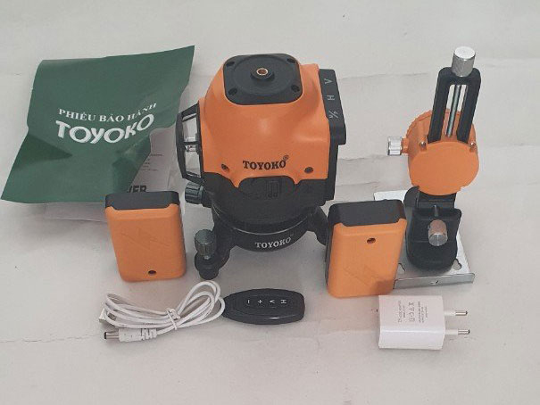 Máy cân mực 12 tia xanh siêu sáng Toyoko TYK02-12