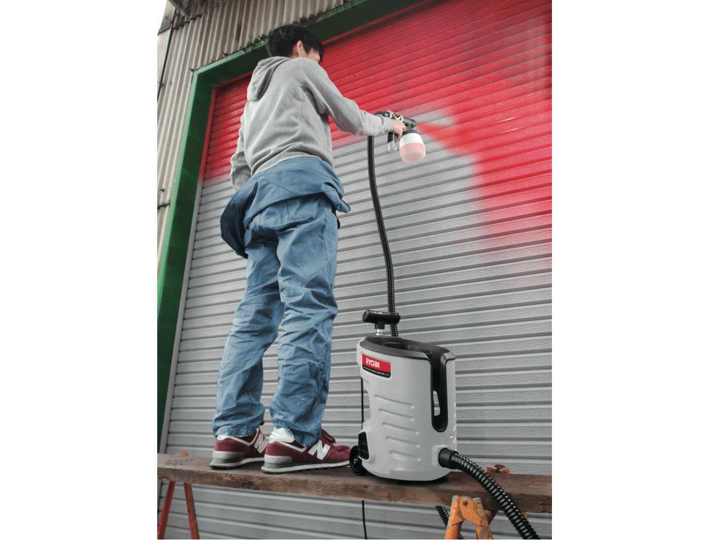 Máy phun sơn 700W Ryobi PST-800