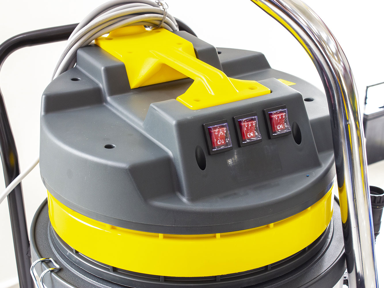 Máy hút bụi công nghiệp khô và ướt HiClean HC80P