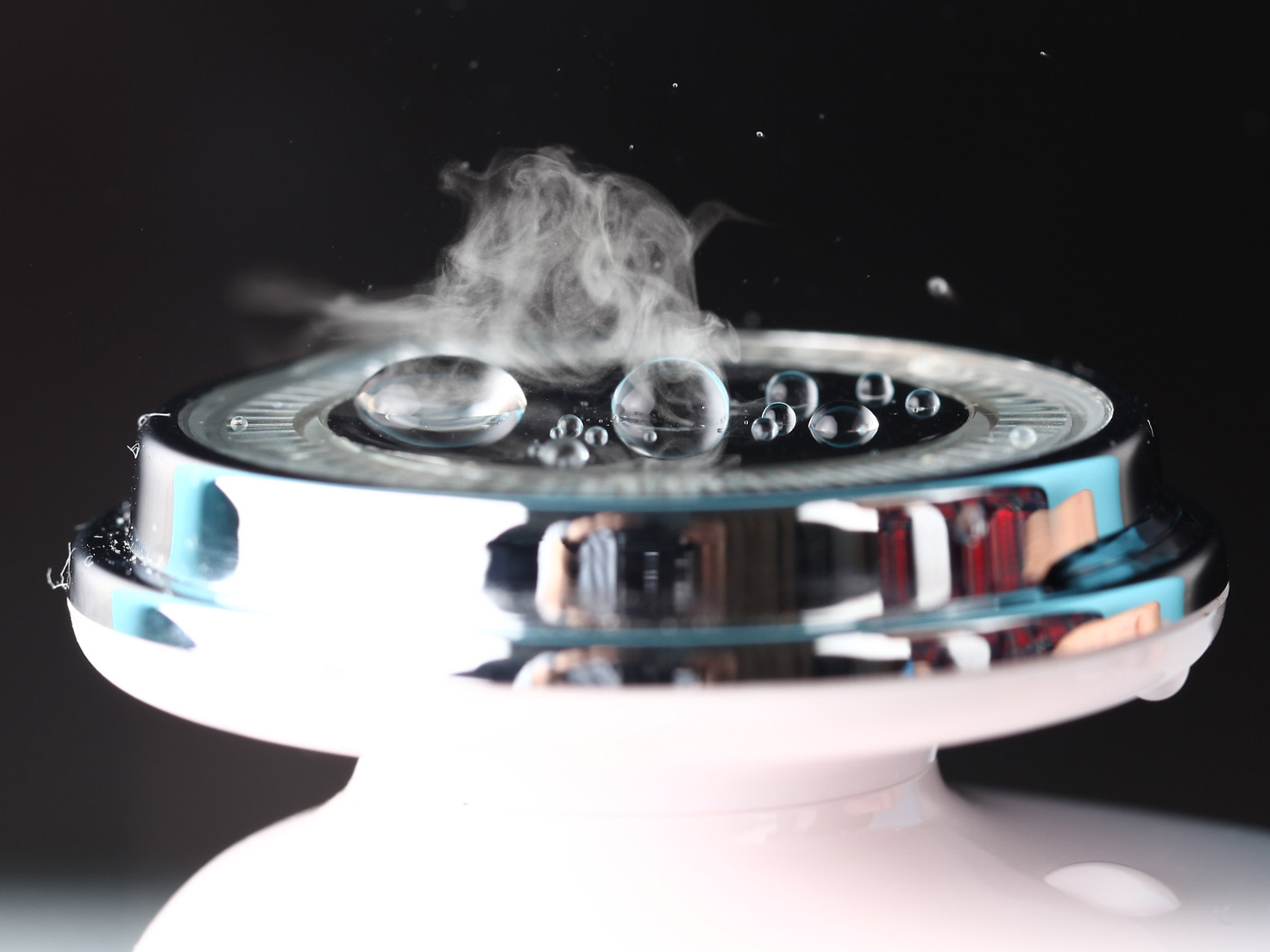 Máy điện di tinh chất đa năng 6 in 1, nâng cơ EMS và ánh sáng Photon trẻ hóa NanoTime F65U