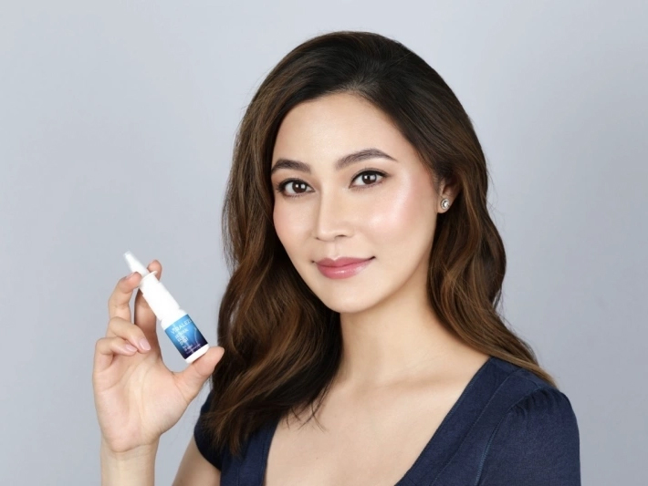 Xịt mũi kháng virus VIRALEZE