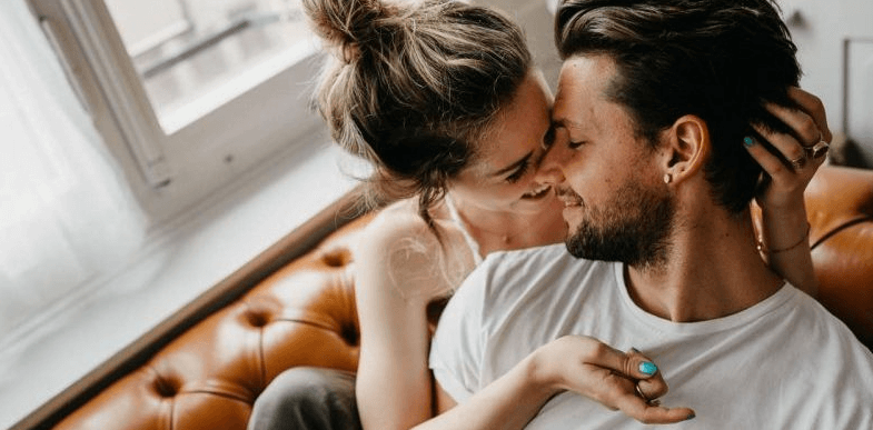 Cách kích thích điểm G của nữ