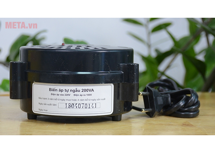 Biến áp đổi nguồn hạ áp Lioa DN002/DN002A 1P - 200VA
