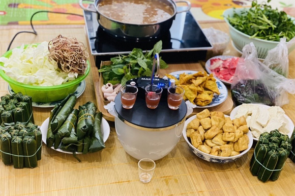 Máy rót rượu tự động thông minh Makxim (Bộ chiết dung dịch cảm ứng)