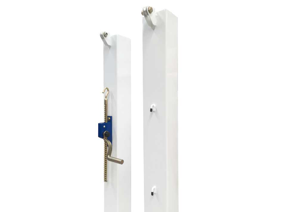 Trụ tennis bằng ống thép vuông 80 x 80 mm, tăng đơ SODEX S25216