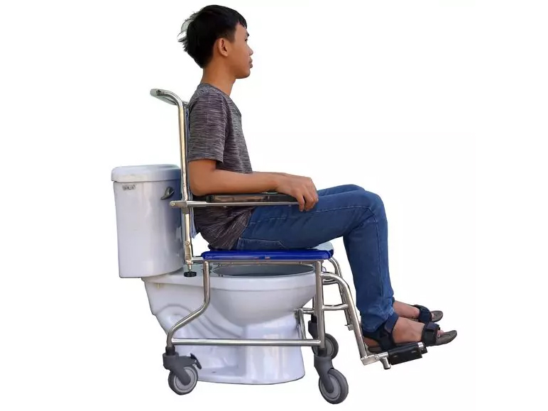 Ghế vệ sinh có bánh xe PN64.11