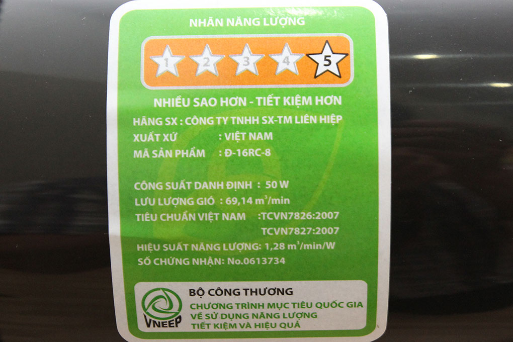 Quạt đứng Lifan Đ-16RC8 có Remote