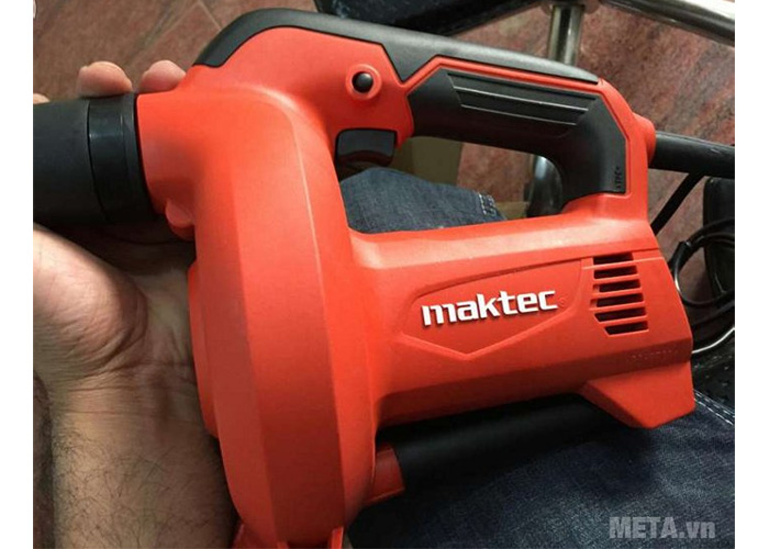Máy thổi bụi Maktec MT401 500W