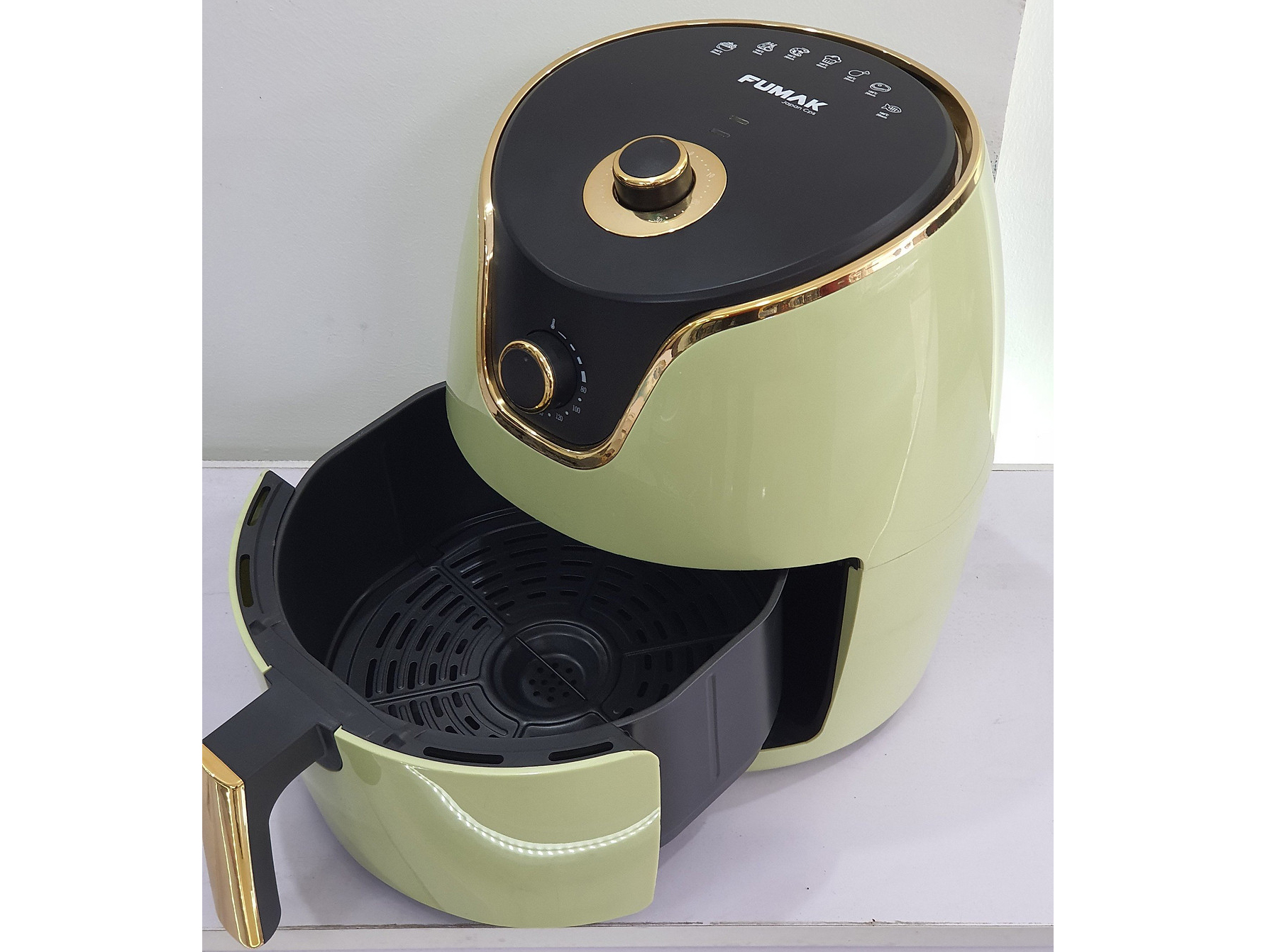 Nồi chiên không dầu Fumak FM-2075 (7.5 lít)