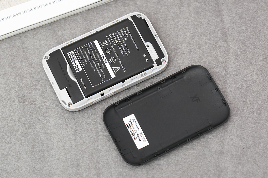 Bộ phát Wifi 4G Tenda 4G185