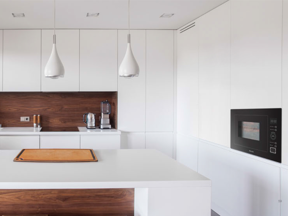 Lò vi sóng Malloca MW-927BG - 27 lít