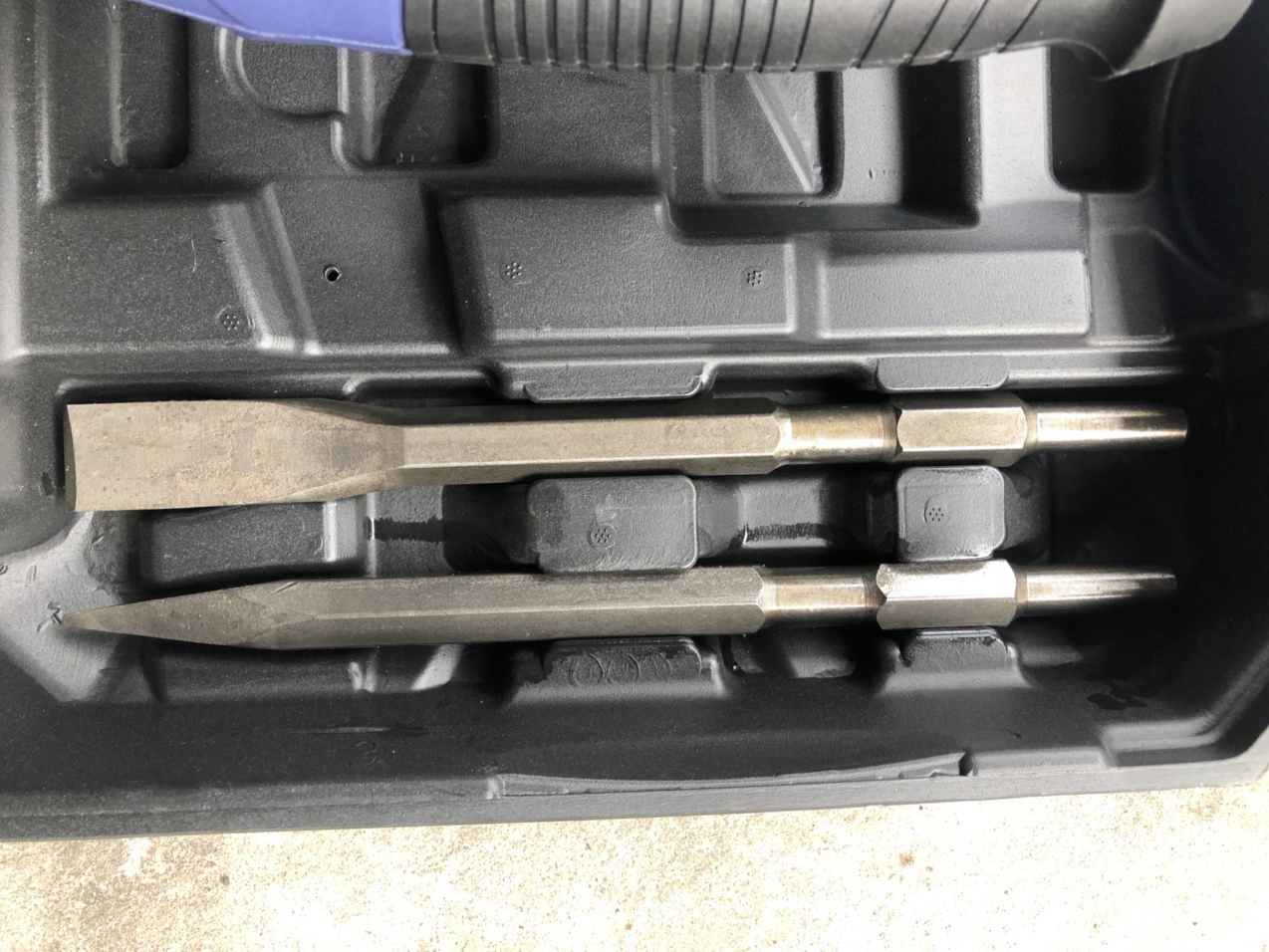 Máy đục bê tông Maxpro MPDH 1100/7H