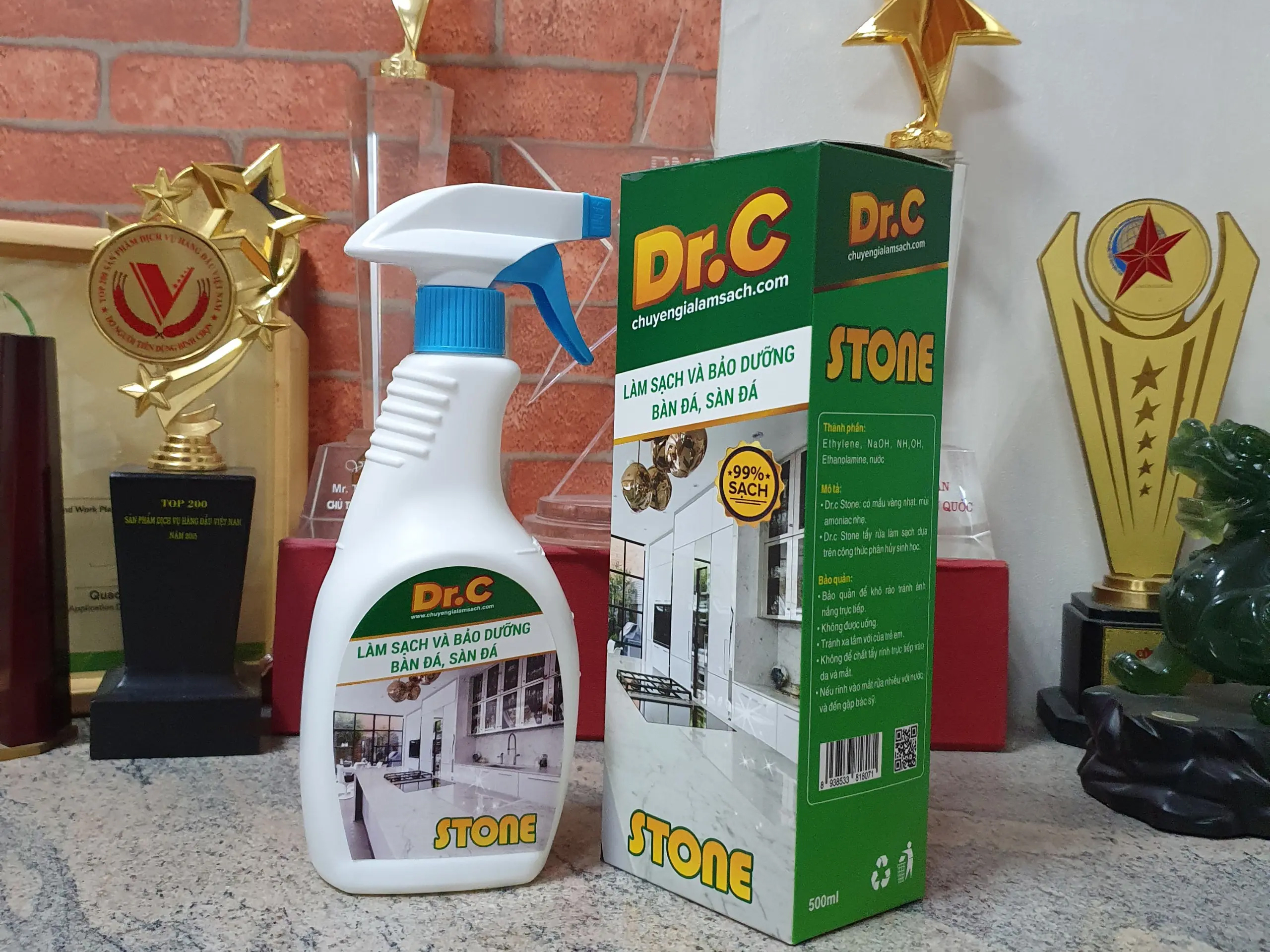 Dung dịch làm sạch và bảo dưỡng bàn đá, sàn đá Dr.C Stone (500ml)
