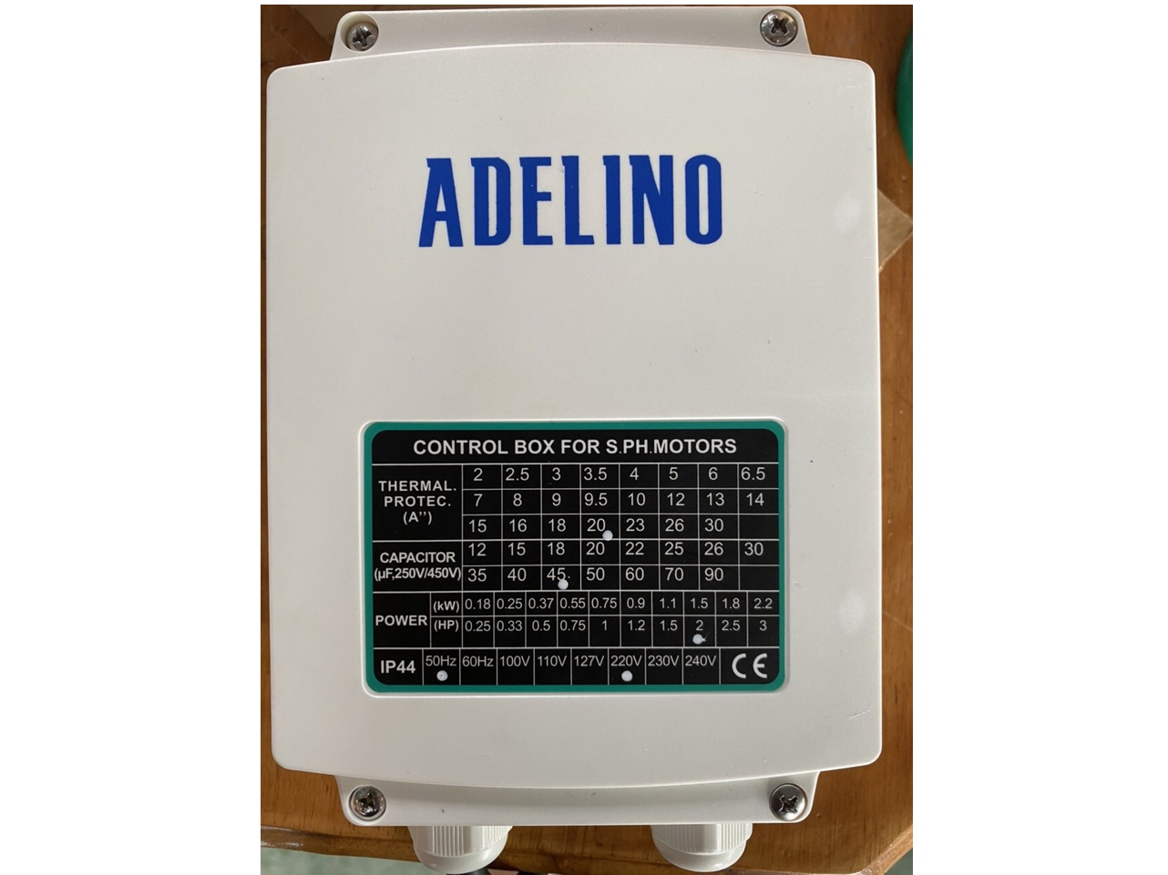 Máy bơm hỏa tiễn Adelino 3SAm4/24 1.5HP (3 Inch thả giếng 90mm)