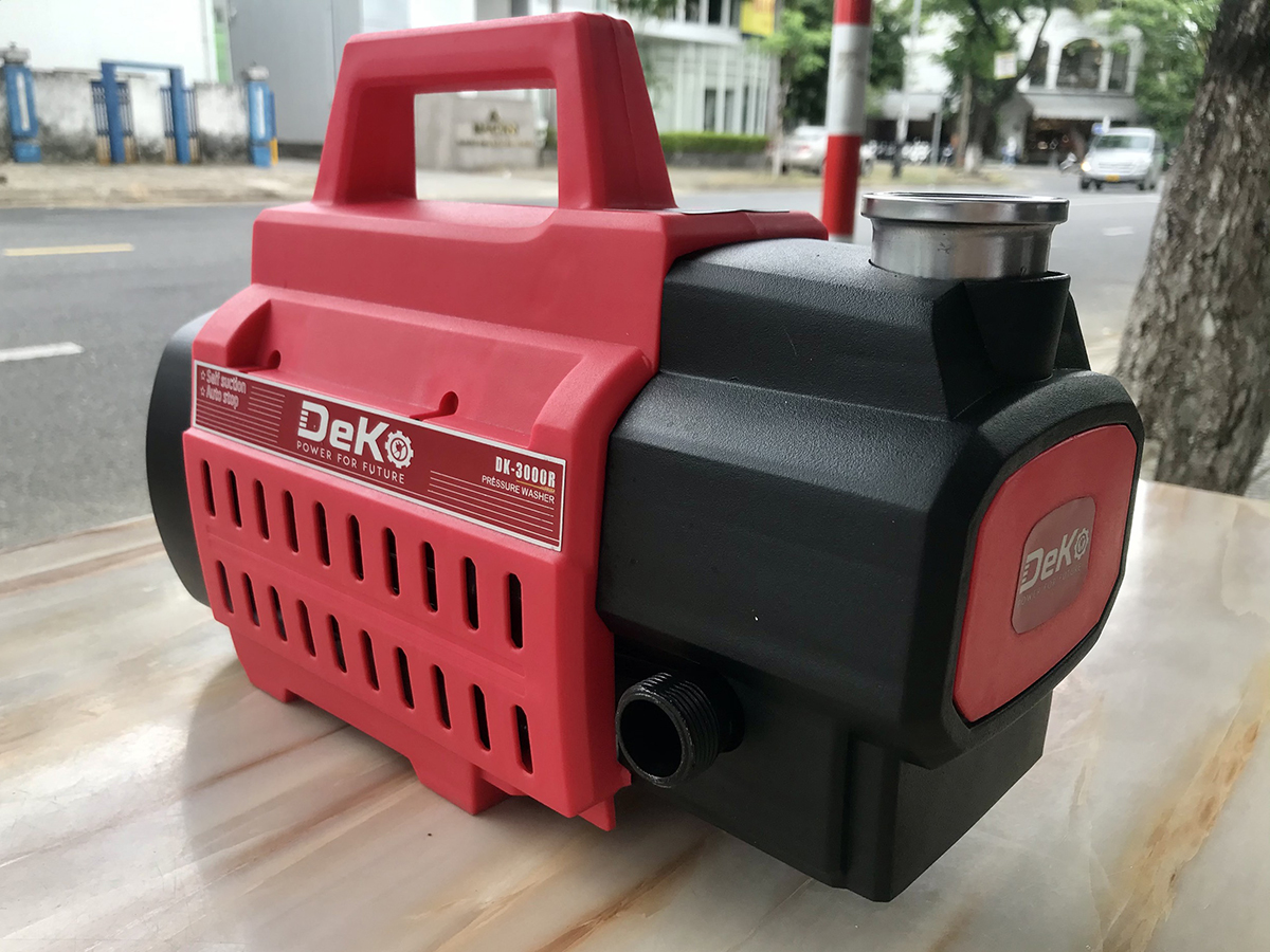 Máy rửa xe Deko DK-3000R (3.000W)