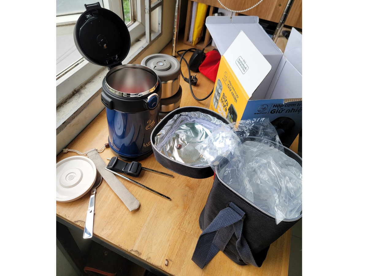 Hộp cơm giữ nhiệt 2GOOD Lunch Box HC01 (2 lít) - Kèm muỗng và đũa inox 304