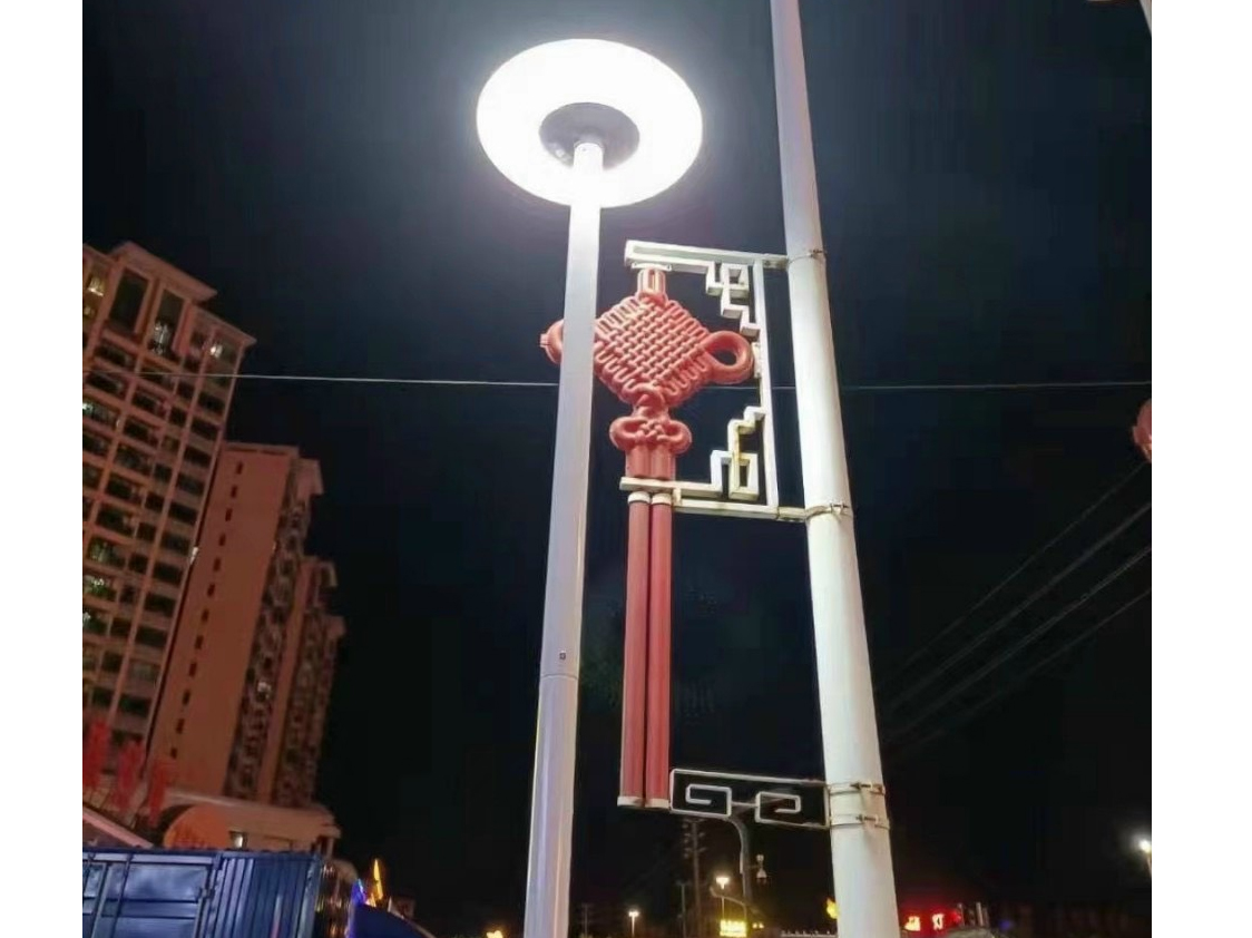 Đèn UFO năng lượng mặt trời MK-791000 (W/Y) - 1.000W