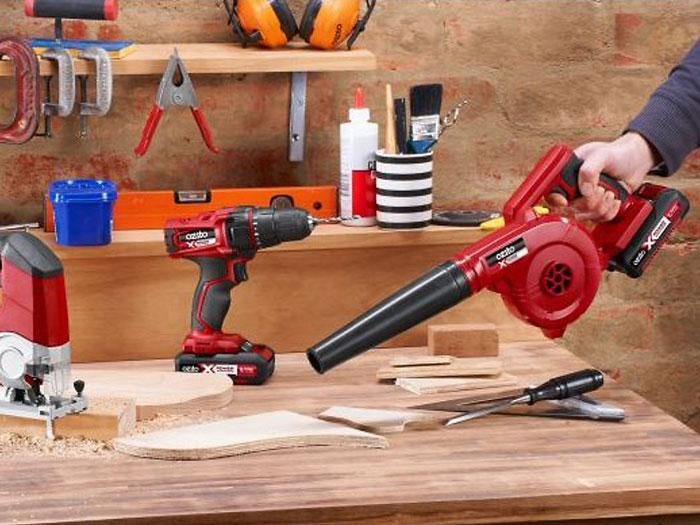 Thân máy thổi dùng pin 18V Ozito PXWBS-200 (chưa pin sạc)