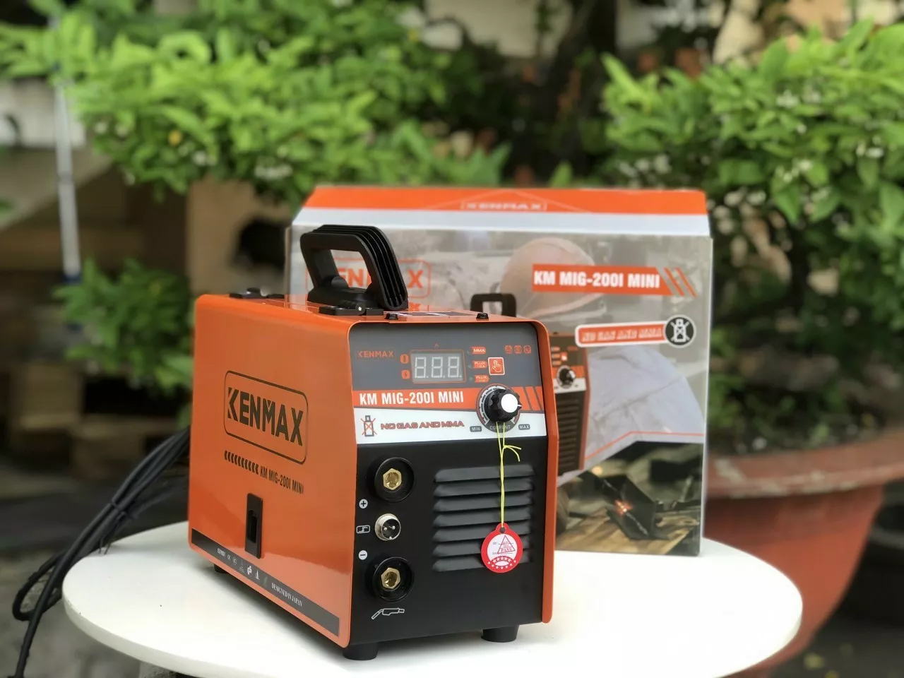 Máy hàn Mig Kenmax KM MIG 200I Mini - META.vn