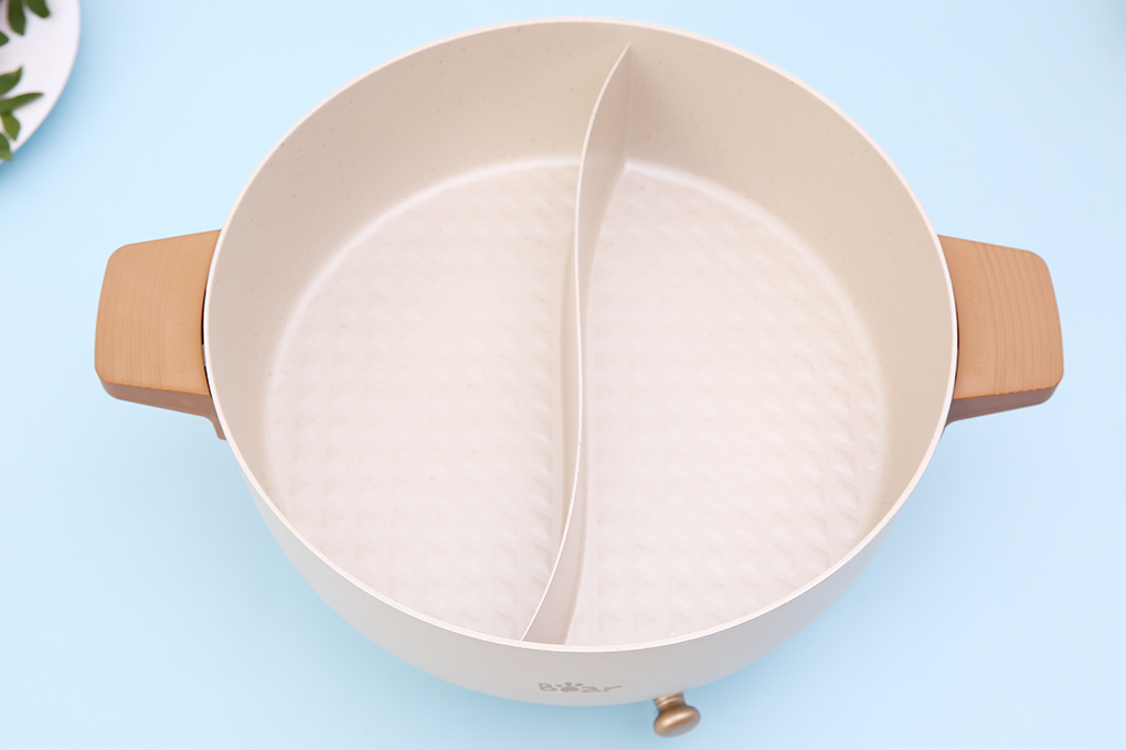 Nồi lẩu điện uyên ương Bear DHG-C50K1 - 5 lít