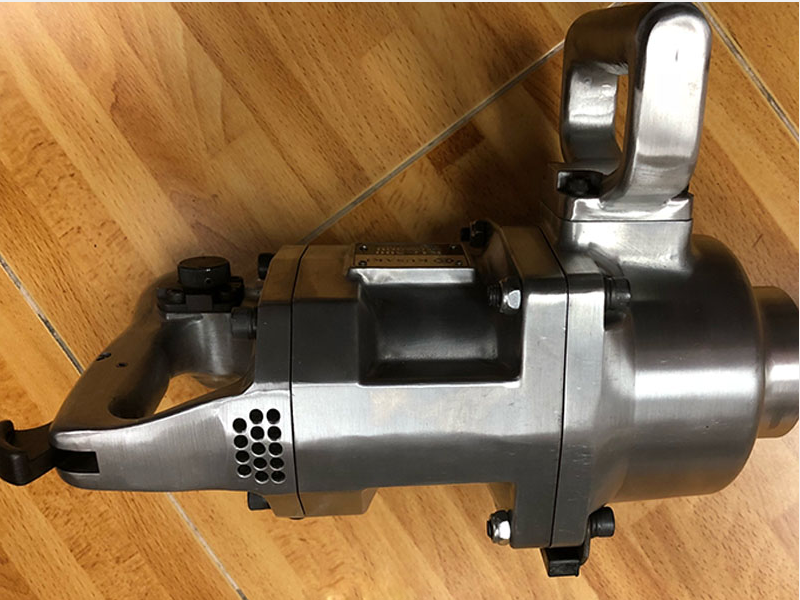 Súng siết bu lông khí nén 1 inch Kusaki KG-500