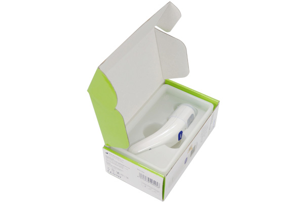 Nhiệt kế đo trán Omron MC-720