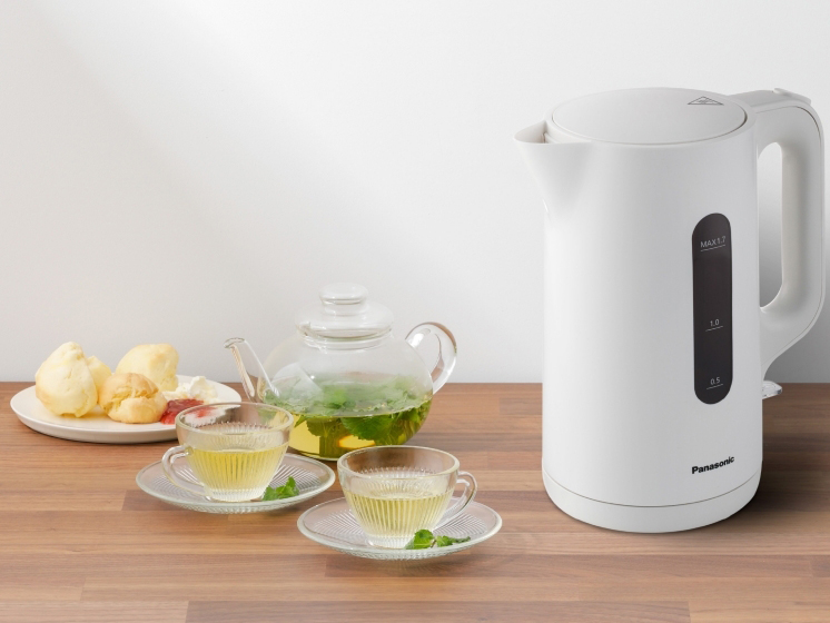 Bình đun siêu tốc Panasonic NC-K101WRA