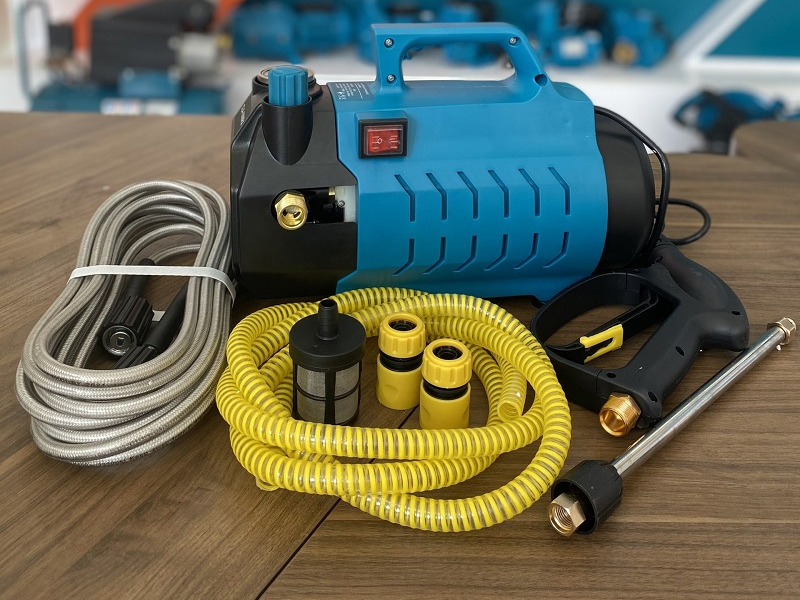 Máy rửa xe Classic CLA-1800RX (có chỉnh áp)