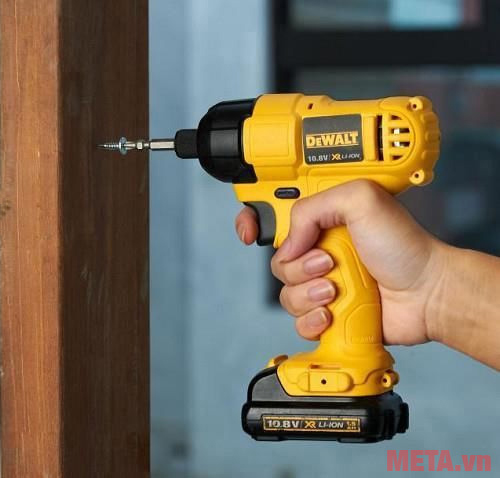 Máy vặn vít động lực pin DeWalt DCF805C2