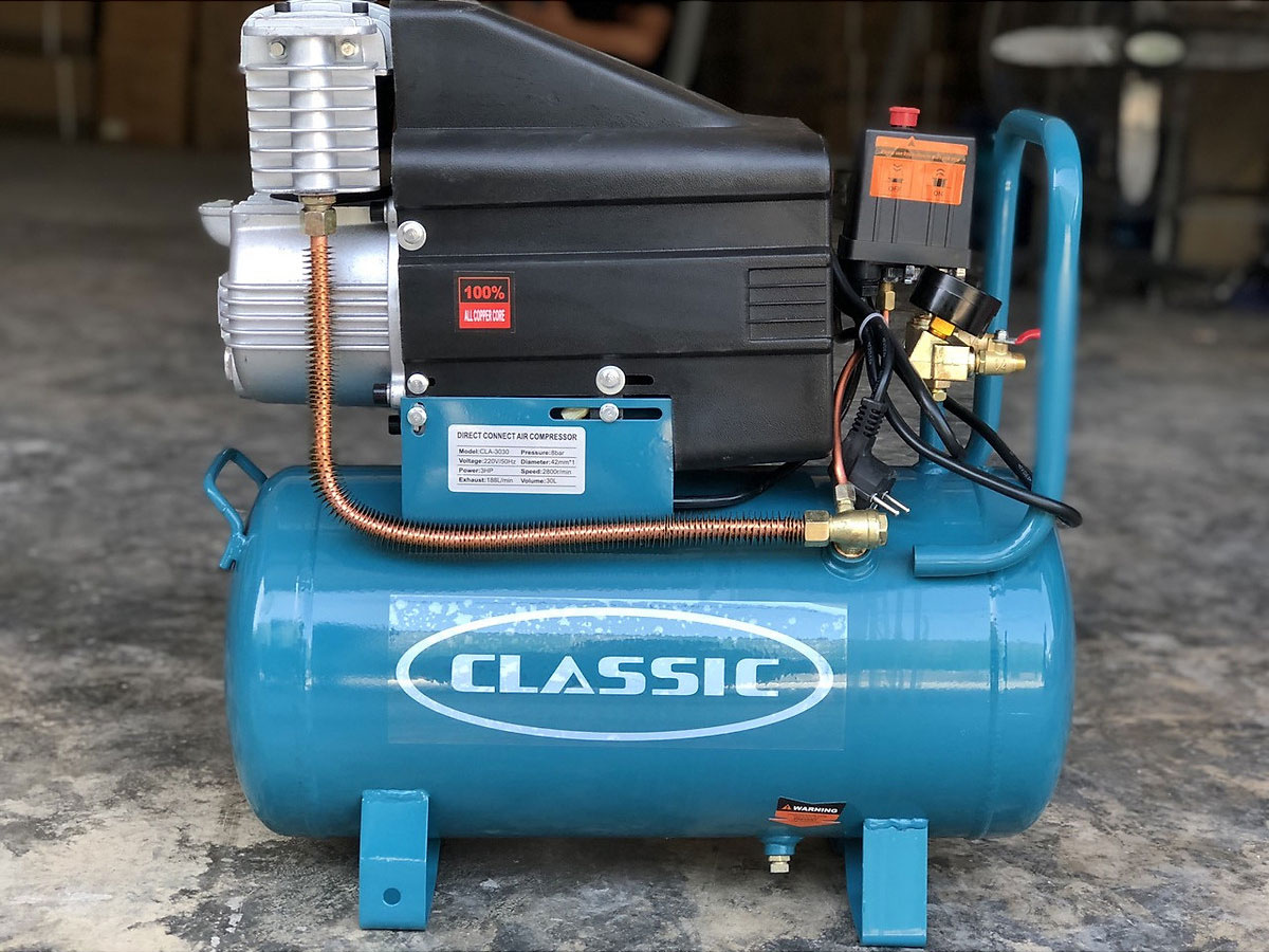 Máy nén khí có dầu Classic CLA-3030 (3HP, 30 lít)