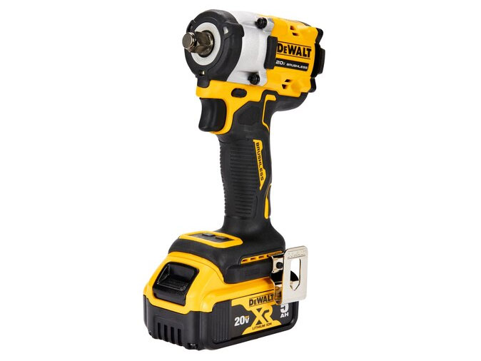 Máy siết bu lông dùng pin 20V Max DeWalt DCF921P2